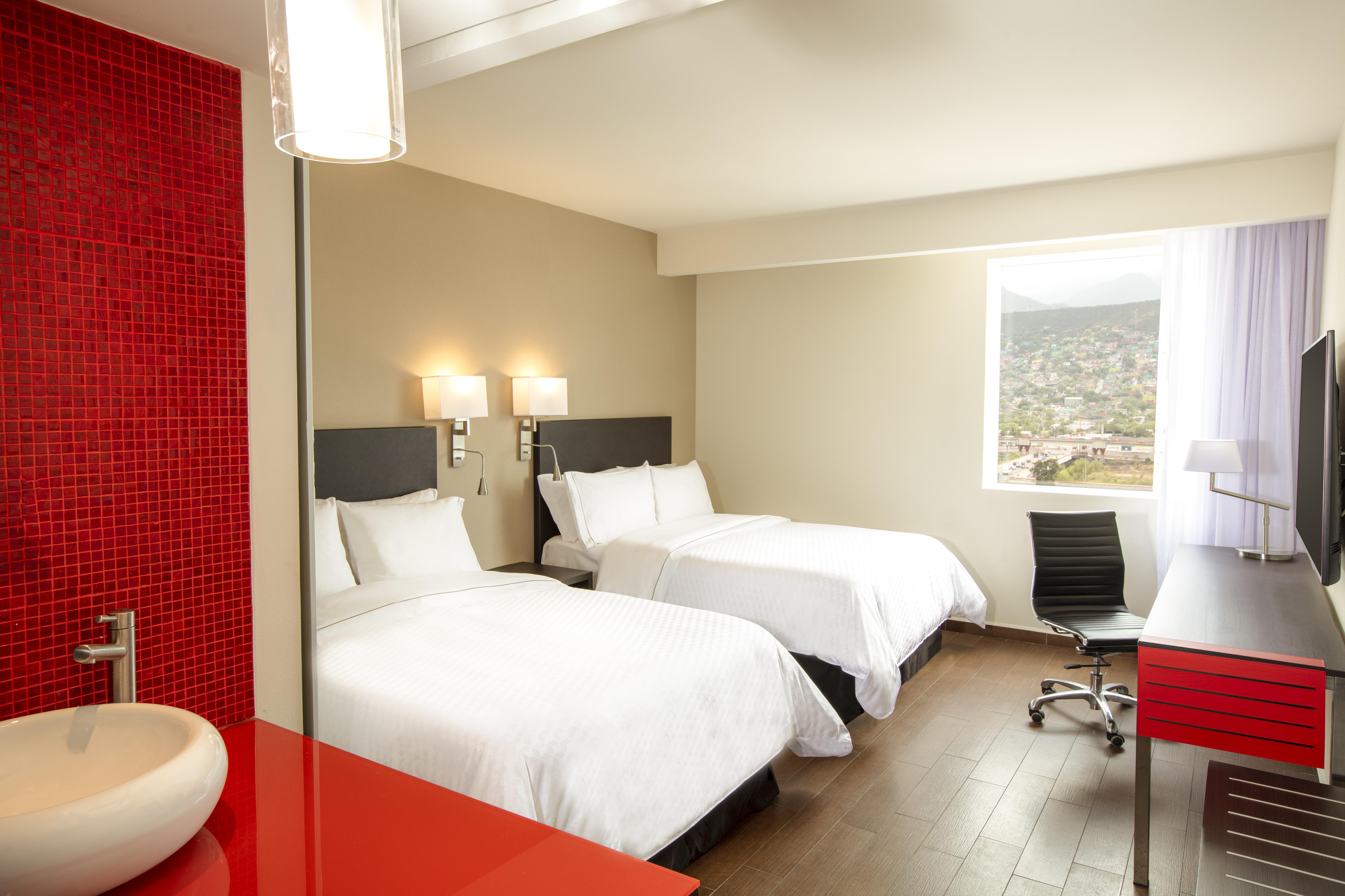 Fiesta Inn Express Monterrey Centro Exterior photo